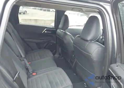 2025 Mitsubishi Outlander Se 2.5 2Wd из США, поврежденный, VIN JA4J3VA87SZ014158